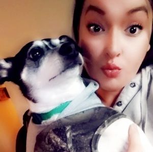 Meet your Posher, Monique